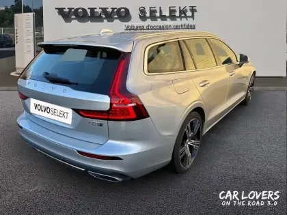Photo 4 Volvo V60  T8 Twin Engine 303 ch + 87 ch Geartronic 8