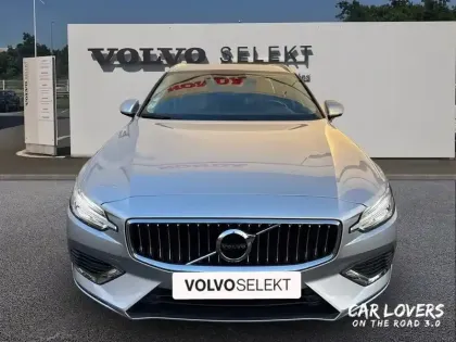 Photo 6 Volvo V60  T8 Twin Engine 303 ch + 87 ch Geartronic 8