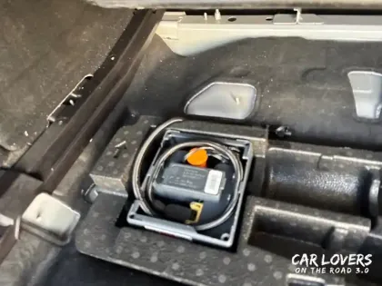 Photo 23 Volvo V60  T8 Twin Engine 303 ch + 87 ch Geartronic 8