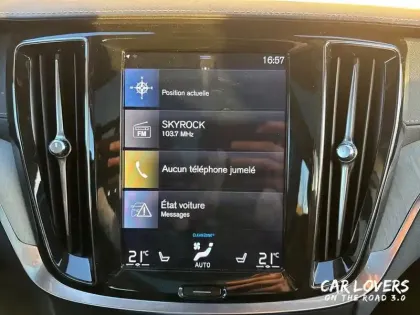 Photo 11 Volvo V60  T8 Twin Engine 303 ch + 87 ch Geartronic 8