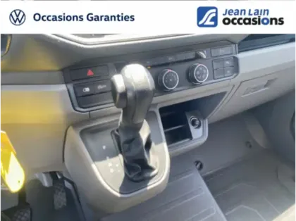 Photo 32 Volkswagen Crafter  VAN 35 L4H3 2.0 TDI 140 CH BVA