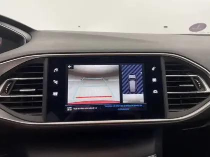 Photo 89 Peugeot 308  PureTech 110ch S&S BVM6