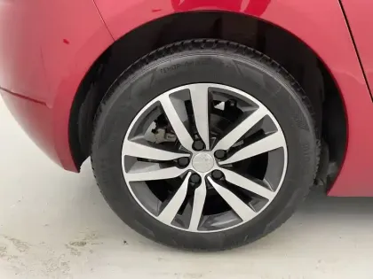 Photo 82 Peugeot 308  PureTech 110ch S&S BVM6