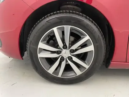 Photo 80 Peugeot 308  PureTech 110ch S&S BVM6