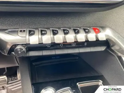 Photo 13 Peugeot 3008  Hybrid 225 e-EAT8