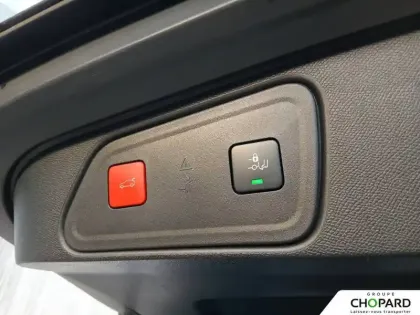 Photo 19 Peugeot 3008  Puretech 130ch S&S EAT8