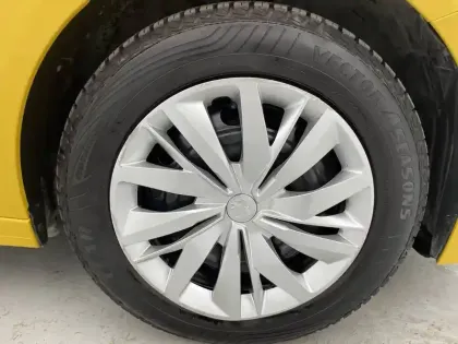 Photo 17 Peugeot 208  PureTech 75 S&S BVM5