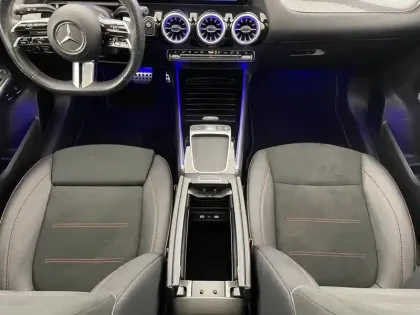 Photo 25 Mercedes GLA  250 e Hybrid EQ 8G-DCT