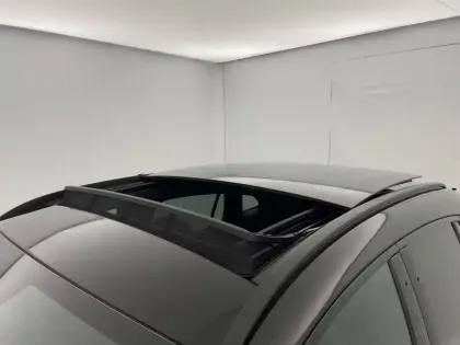 Photo 32 Mercedes GLA  250 e Hybrid EQ 8G-DCT