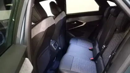 Photo 15 Peugeot 3008  Hybrid 145 e-DCS6