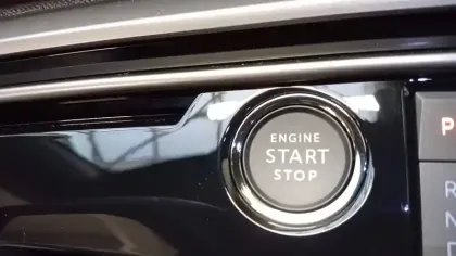 Photo 14 Peugeot 3008  Hybrid 145 e-DCS6