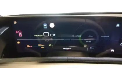 Photo 14 Peugeot 3008  Electrique 210 ch 73 kWh