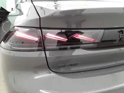 Photo 8 Peugeot 508  BlueHDi 130 ch S&S EAT8