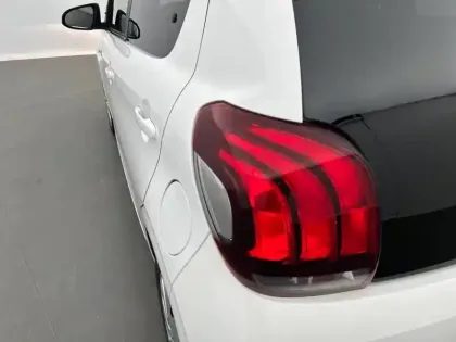 Photo 16 Peugeot 108  VTi 72ch S&S BVM5