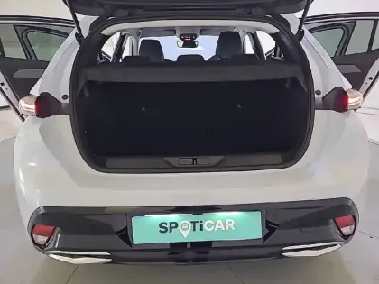 Photo 34 Peugeot 308  BlueHDi 130ch S&S EAT8