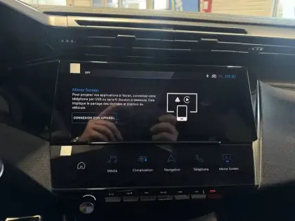 Photo 14 Peugeot 408  Electrique 58 kWh 210ch