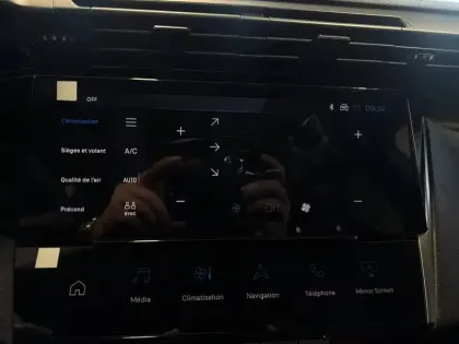 Photo 26 Peugeot 408  Electrique 58 kWh 210ch