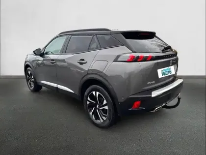 Photo 6 Peugeot 2008  PureTech 130 S&S EAT8