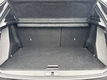 Photo 5 Peugeot 2008  PureTech 130 S&S EAT8