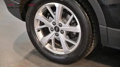 Photo 8 Audi Q3  35 TFSI 150 ch S tronic 7