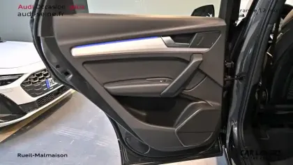 Photo 16 Audi Q5  40 TDI 204 S tronic 7 Quattro