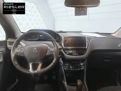 Photo 29 Peugeot 2008  PureTech 82ch BVM5