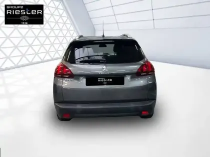 Photo 26 Peugeot 2008  PureTech 82ch BVM5