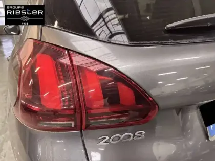 Photo 16 Peugeot 2008  PureTech 82ch BVM5