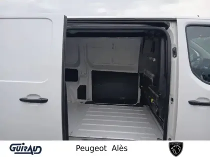 Photo 30 Peugeot Expert  FGN TOLE STANDARD ELECTRIQUE 50KWH 136