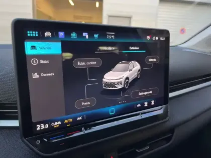 Photo 21 Volkswagen T-roc  1.5 eTSI EVO2 Hybrid 116 ch DSG7