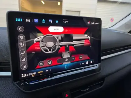 Photo 26 Volkswagen T-roc  1.5 eTSI EVO2 Hybrid 116 ch DSG7