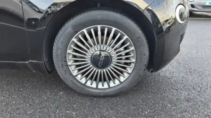 Photo 23 Fiat 500  e 118 ch