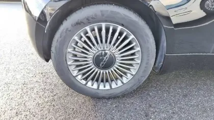 Photo 22 Fiat 500  e 118 ch