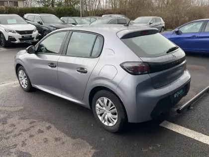 Photo 14 Peugeot 208  PureTech 75 S&S BVM5