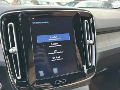 Photo 20 Volvo Xc40  D3 AdBlue 150 ch Geartronic 8