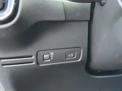 Photo 28 Volvo Xc40  D3 AdBlue 150 ch Geartronic 8