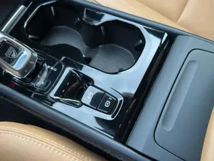 Photo 26 Volvo Xc40  D3 AdBlue 150 ch Geartronic 8