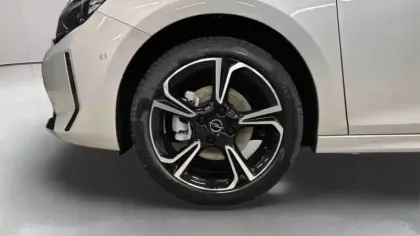 Photo 10 Opel Corsa  1.2 Turbo Hybrid 110 ch e-DCT6