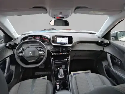 Photo 7 Peugeot 2008  BlueHDi 130 S&S EAT8