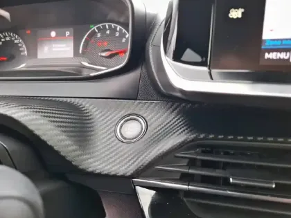 Photo 22 Peugeot 2008  BlueHDi 130 S&S EAT8