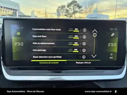 Photo 16 Peugeot 208  PureTech 100 S&S EAT8