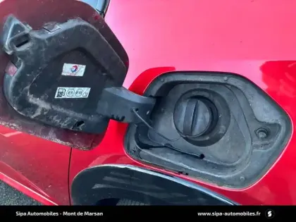 Photo 26 Peugeot 208  PureTech 100 S&S EAT8