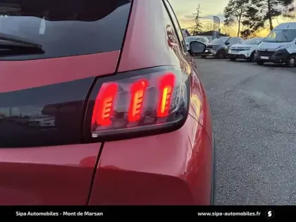 Photo 29 Peugeot 208  PureTech 100 S&S EAT8