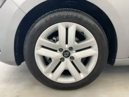 Photo 18 Renault Clio  Blue dCi 100 ch GSR2