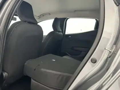 Photo 25 Renault Clio  Blue dCi 100 ch GSR2