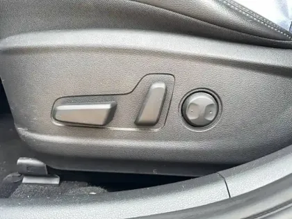 Photo 21 Hyundai Kona  Hybrid 141