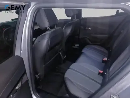 Photo 9 Peugeot 2008  PureTech 100 S&S BVM6