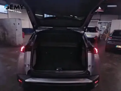 Photo 5 Peugeot 2008  PureTech 100 S&S BVM6