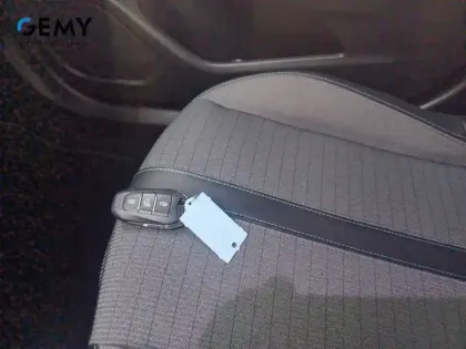 Photo 15 Peugeot 2008  PureTech 100 S&S BVM6