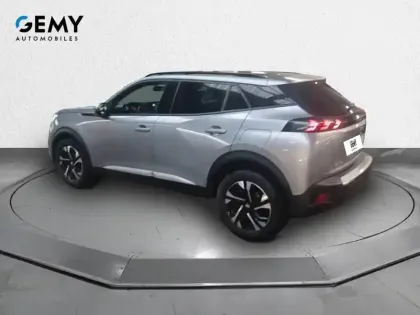 Photo 6 Peugeot 2008  PureTech 100 S&S BVM6